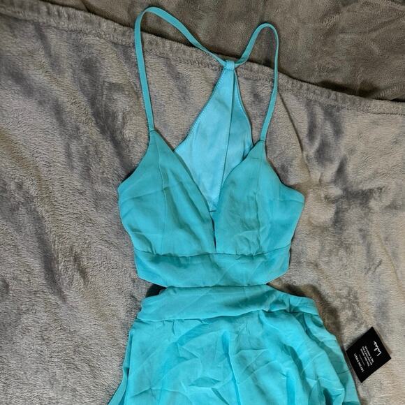 NWT Lulu’s Tier and Now Blue Tie-Back Tiered Maxi Dress Size XXS Side Cut Out - Picture 7 of 10